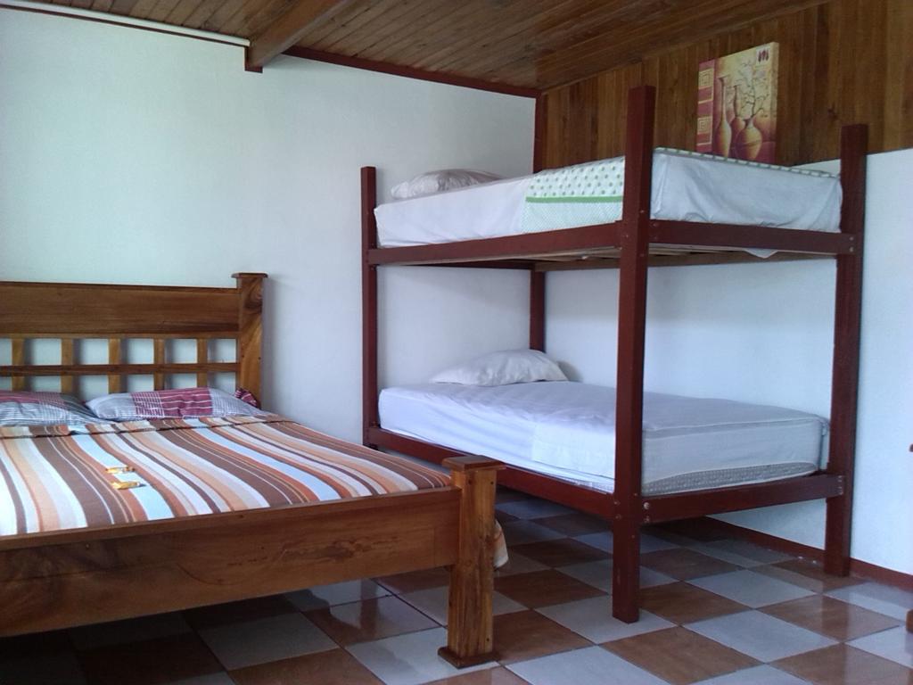 Hostel Rio Danta La Fortuna Szoba fotó
